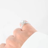 14k White Gold Oval Diamond Solitaire Engagement Ring Set