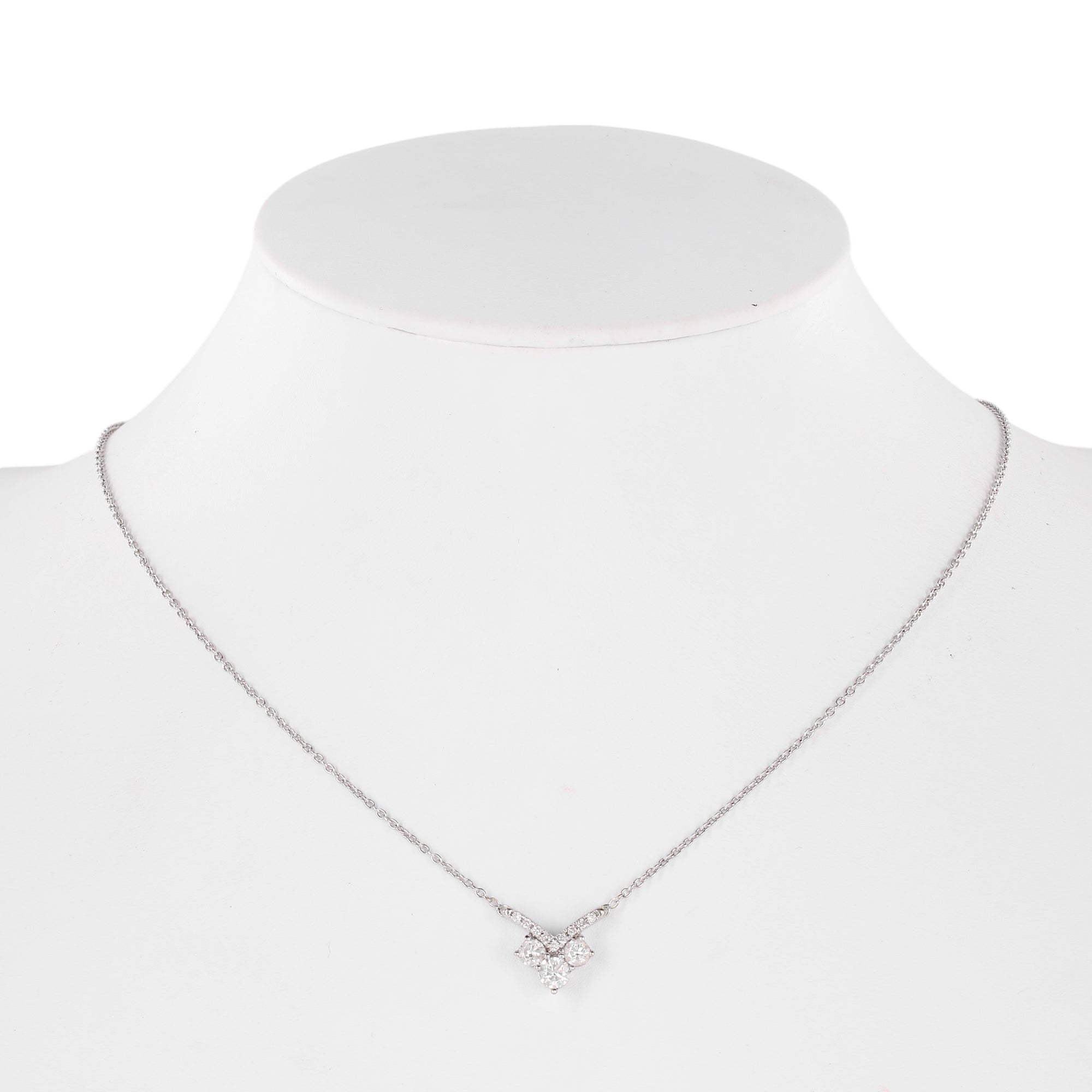 Dainty Beautiful Solitaire Diamond Necklace