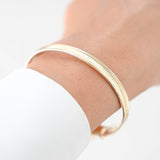 14K Yellow Gold Reverse/Concave Omega Link Bangle Bracelet
