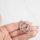 18k White Gold Wedding Set Diamond Engagement Ring with Matching Diamond Wedding Band