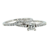 Juego de anillos de compromiso con diamantes de talla princesa en oro blanco de 14 k para mujer