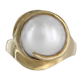 14K Yellow Gold Twisting Button Peal Ring