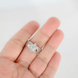 18K White Gold Diamond Cluster Floral Design Ring