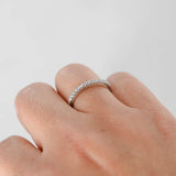 925 Sterlin Silver And Cubic Zirconia Band Ring