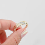 10K Yellow Gold Diamond Twisting Gents Band Ring