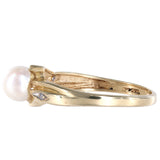 10K Yellow Gold Diamond And Pearl Beautiful Ring