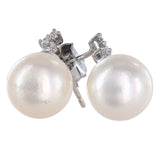 18K White Gold Pearl And Diamond Jewelry Set