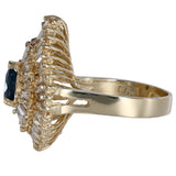 Anillo de cóctel con halo de diamantes de talla pera y zafiro de oro amarillo de 14 quilates