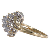 Anillo vintage con racimo de diamantes en oro amarillo de 14 quilates