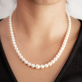 Classic Freshwater Pearl Necklace for Women 18K Gold Fishhook Lock