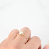 14K Yellow Gold Heart Shape Mother Of Pearl Milgrain Heart Ring