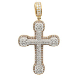 Colgante de cruz con tachuelas de diamantes en oro amarillo de 14 k