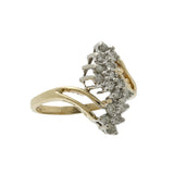 Anillo de oro amarillo de 14 quilates con diamantes redondos y forma de pirámide ondulada en forma de remolino